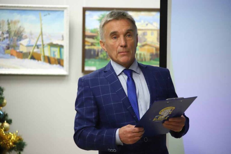 Почетный гражданин города — Юрий Александрович Васьков